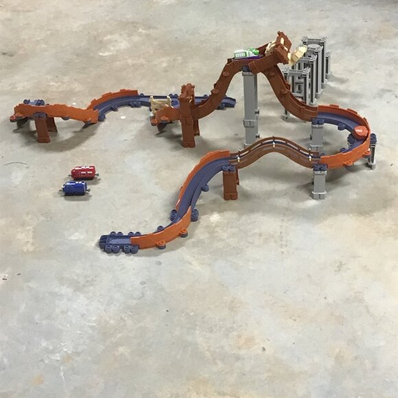 Disney's Chuggington Mine Adventure Train Set-Perfect Condition - Picture 1 of 4